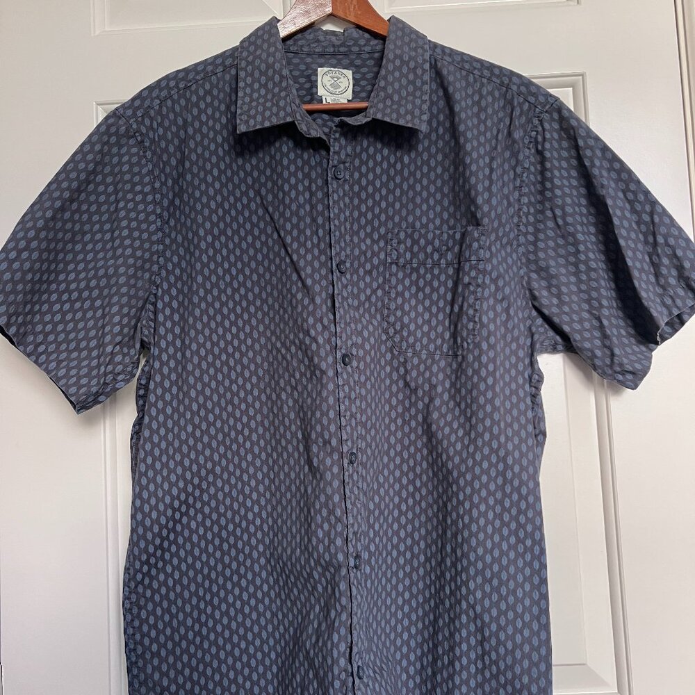 Casual Short Sleeved Cotton Shirt by Voyager